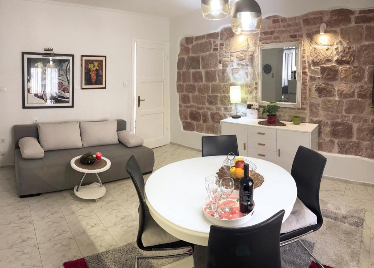 Apartment Vitturina Kastela Dış mekan fotoğraf